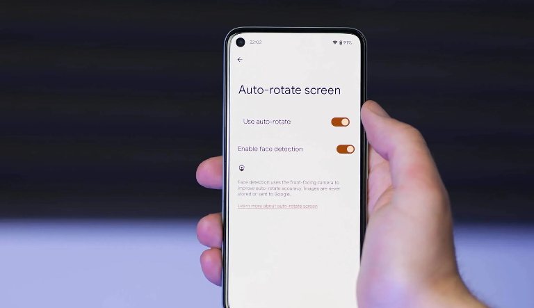 The auto-rotate screen on iPhone