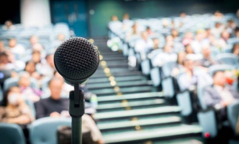 From the Stage to the Spotlight: How to Become a Recognized Speaker