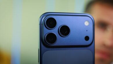 iPhone 17 Pro Antenna Band Is by Design, Apple Confirms