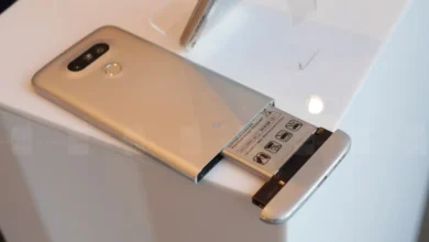 EU Law Will Require User-Replaceable Smartphone Batteries by 2027 — But iPhones Get a Pass