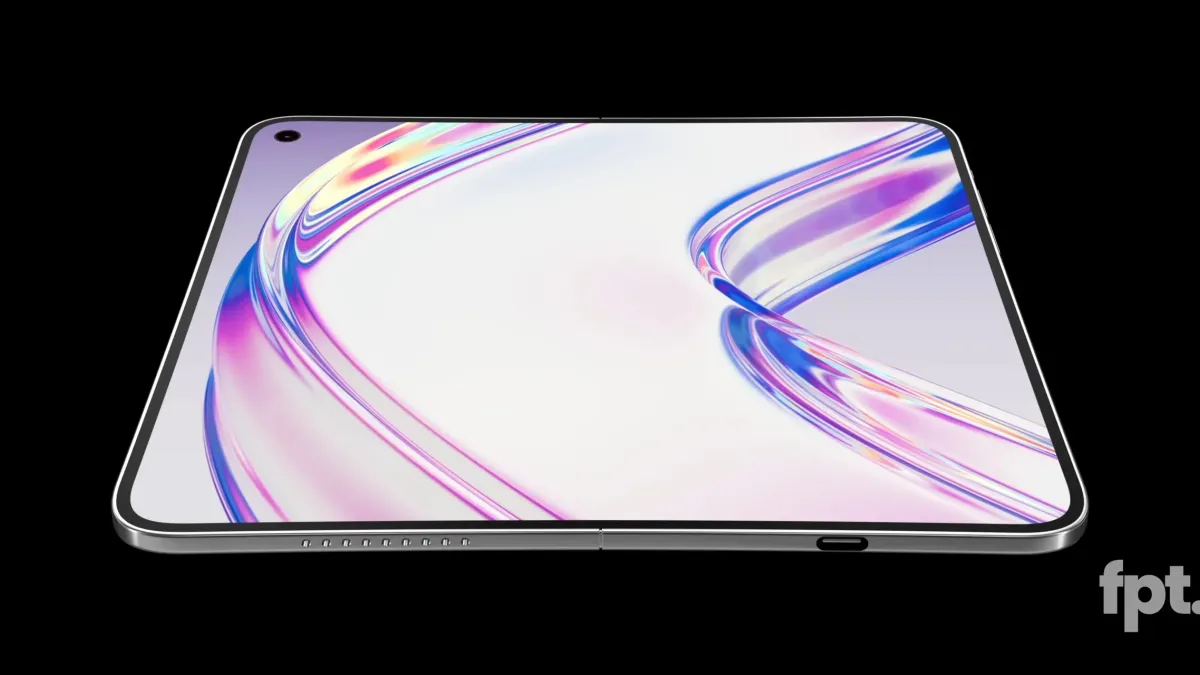 Foldable iPhone's Rumored Display Tech Could Upend Mobile Gaming
